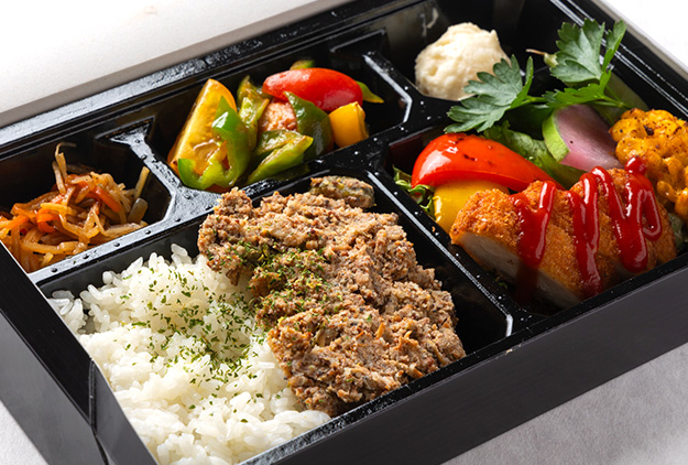 ビーフストロガノフ弁当
